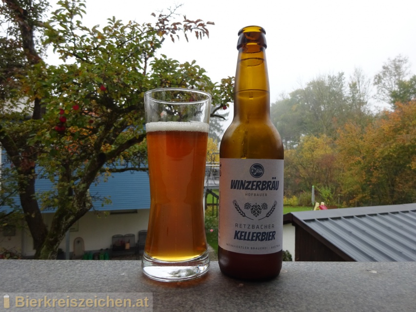 Foto eines Bieres der Marke Retzbacher Kellerbier  aus der Brauerei Winzerbru