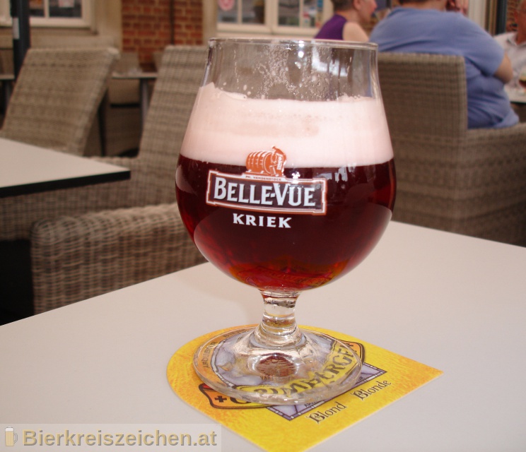 Foto eines Bieres der Marke Belle-Vue Kriek aus der Brauerei Anheuser-Busch InBev