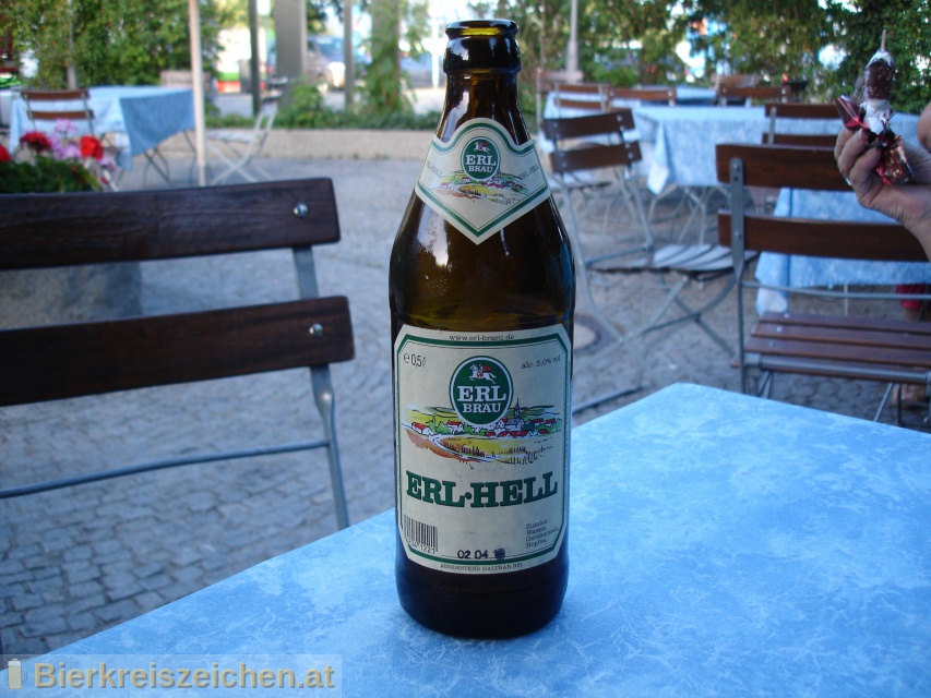 Foto eines Bieres der Marke Erl Hell aus der Brauerei Erl-Bru