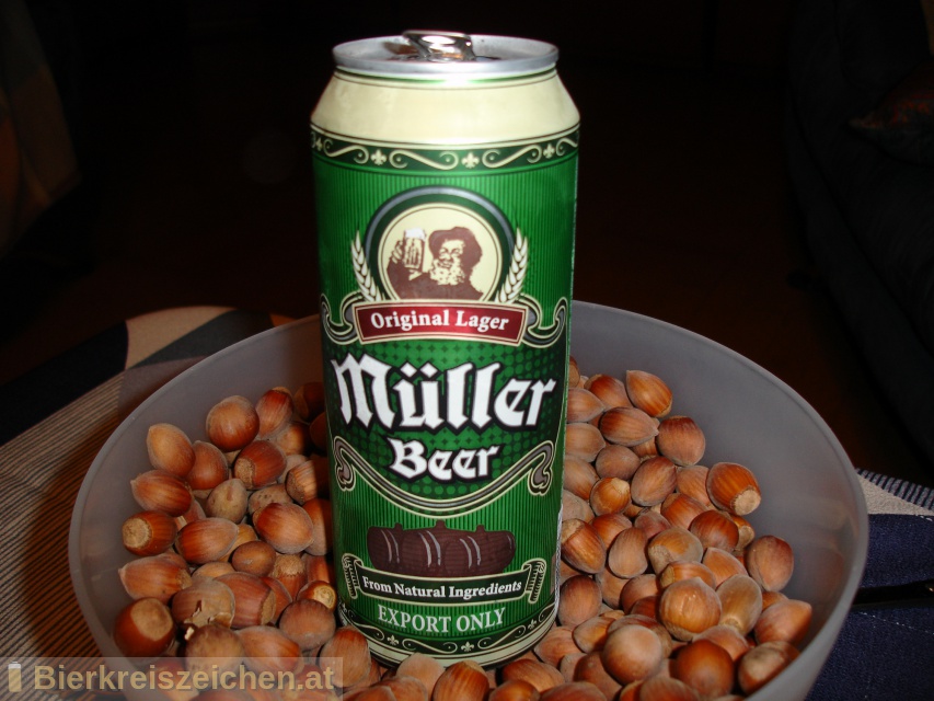 Foto eines Bieres der Marke Mller Beer Lager 	Exported to Serbia aus der Brauerei Pcsi Srfőzde Zrt.