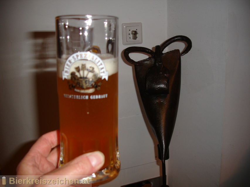 Foto eines Bieres der Marke Kaltenhauser Weisse aus der Brauerei Hofbru Kaltenhausen