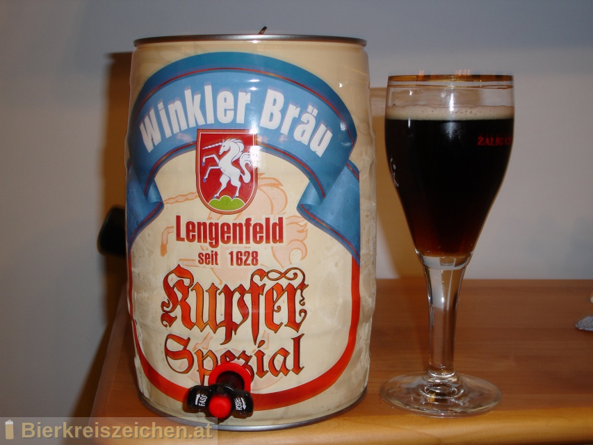 Foto eines Bieres der Marke Kupfer Spezial aus der Brauerei Winkler Bru