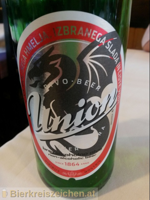 Foto eines Bieres der Marke Union brezalkoholno aus der Brauerei Pivovarna Union d.d.