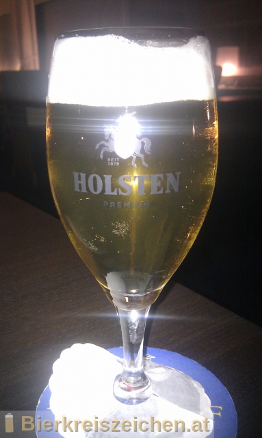 Foto eines Bieres der Marke Holsten Pilsener aus der Brauerei Holsten-Brauerei