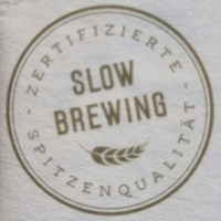 Slow Brewing Logo - Gold auf weiem Hintergrund