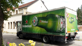 Fahrzeuge zu Heineken